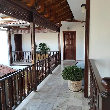 Palma Rosa Oda ve Kahvaltı 3*