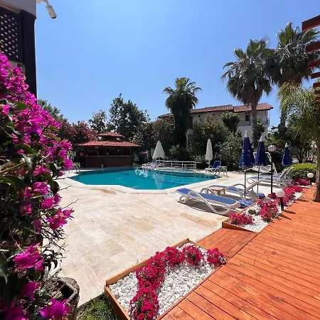 Palma Rosa Oda ve Kahvaltı 3*
